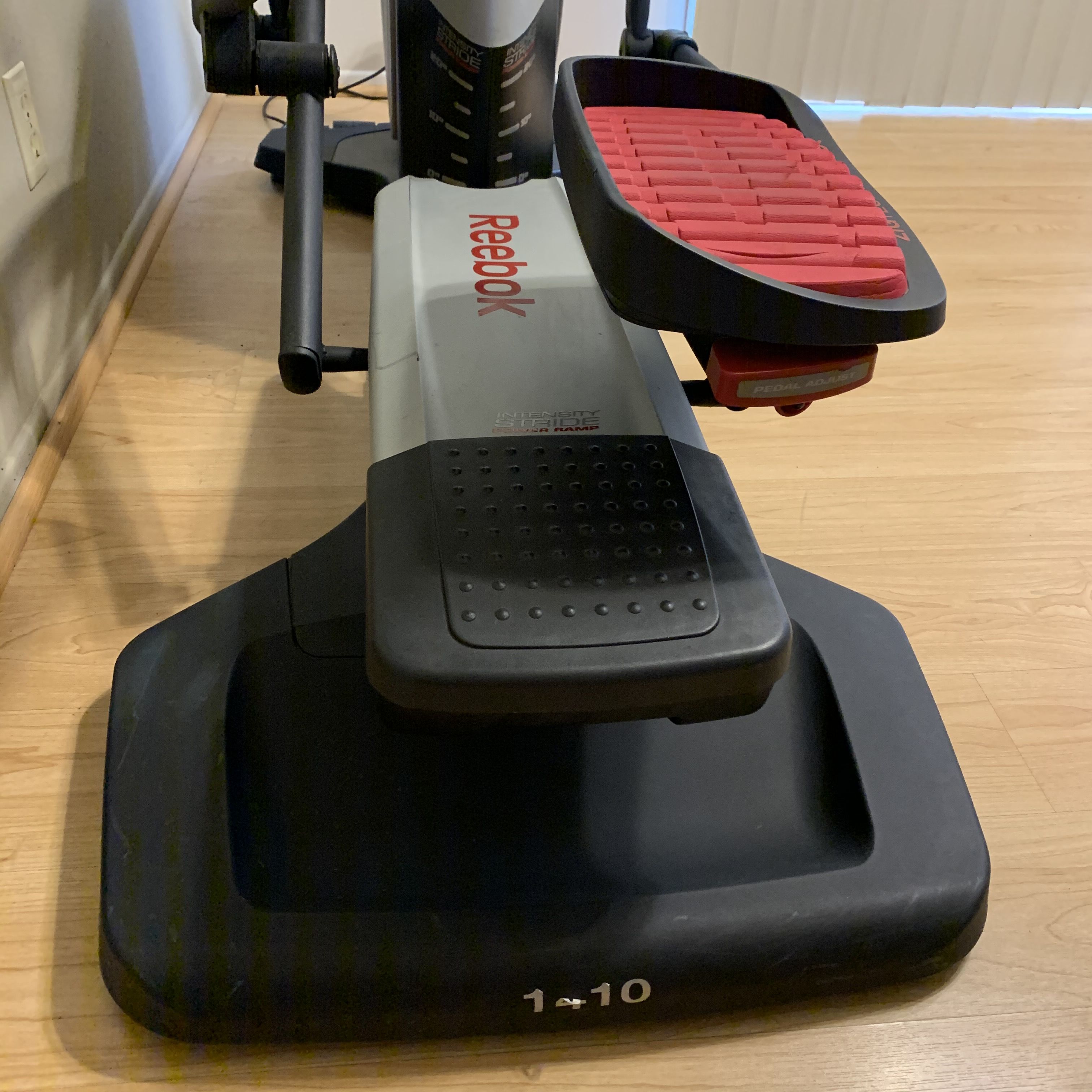 Reebok 1410 elliptical hotsell