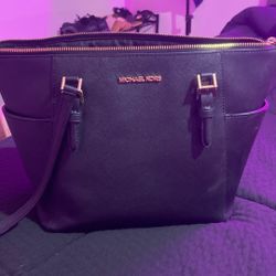 MK Purse 