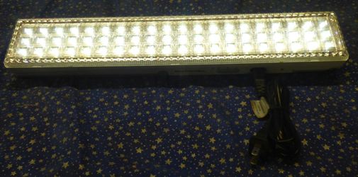 Bell+Howell portable light bar
