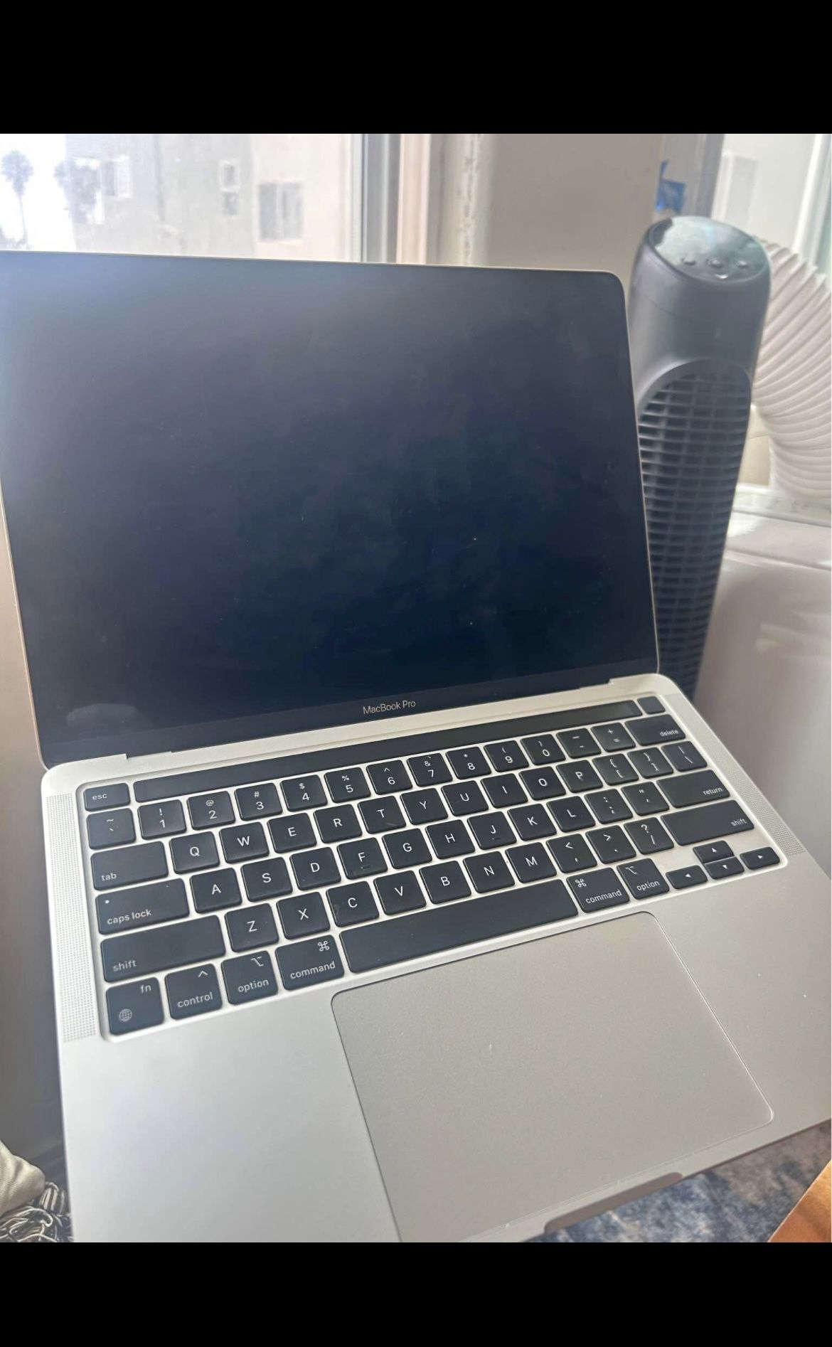 2020 MacBook Pro FOR PARTS