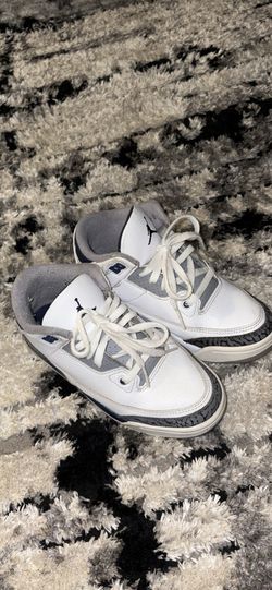 Jordan 3s