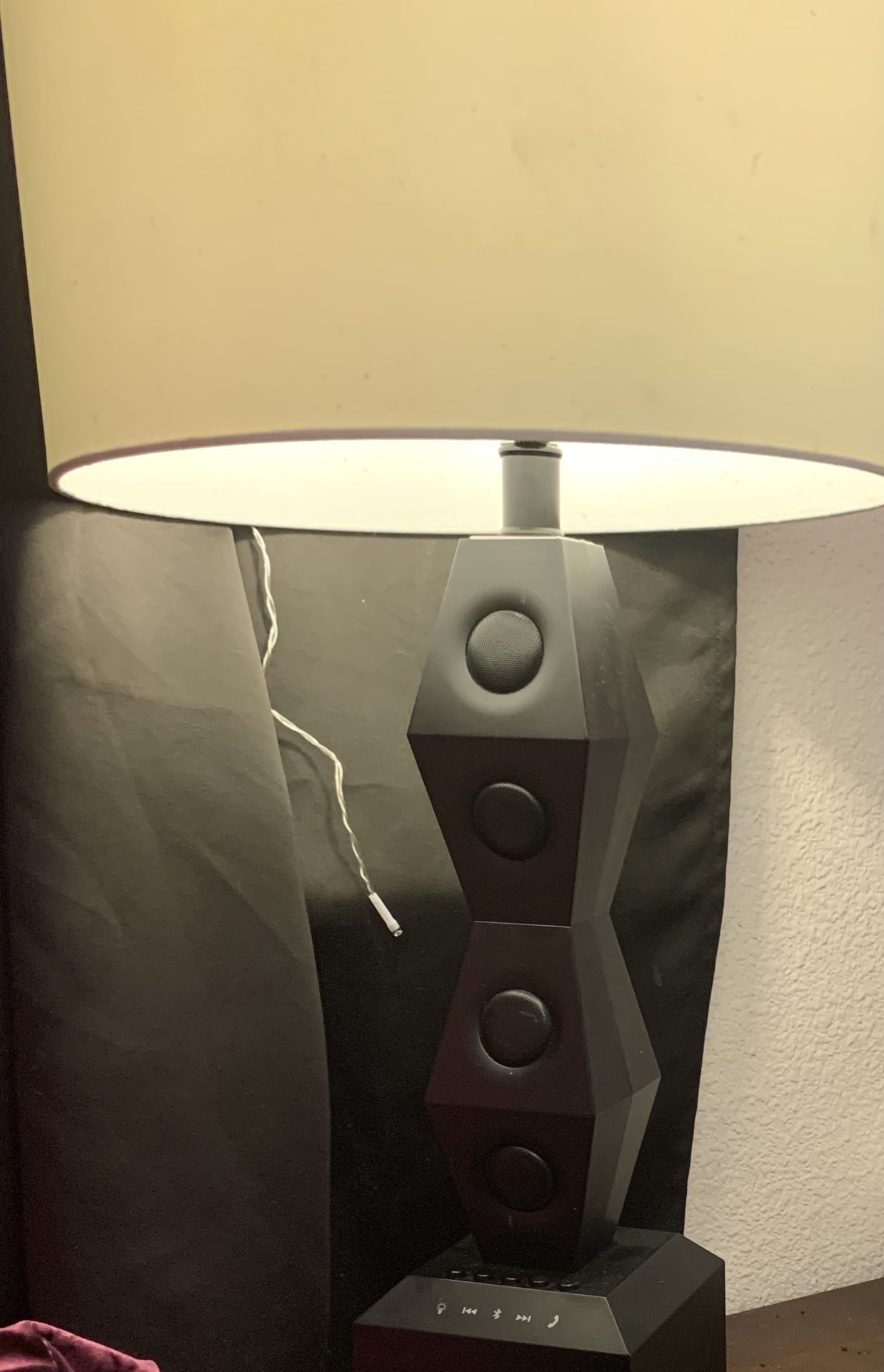 Bluetooth Speaker Lamp With USB Port And Call Answering