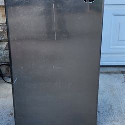 Mini Fridge With Small Freezer Area