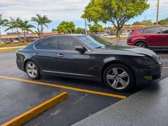 2011 Lexus LS