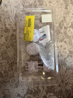 American Tourister Travel Adapter with 4 USB Ports