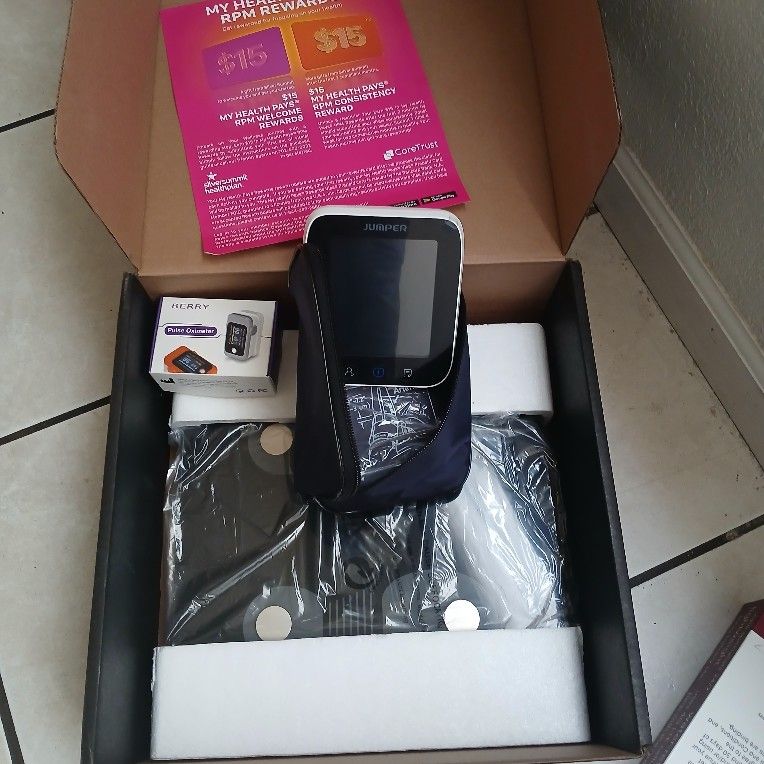 Vital Monitoring Kit Blood Pressure, Weight, Heart ,Brand New 