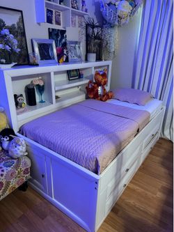 Twin bed with storage