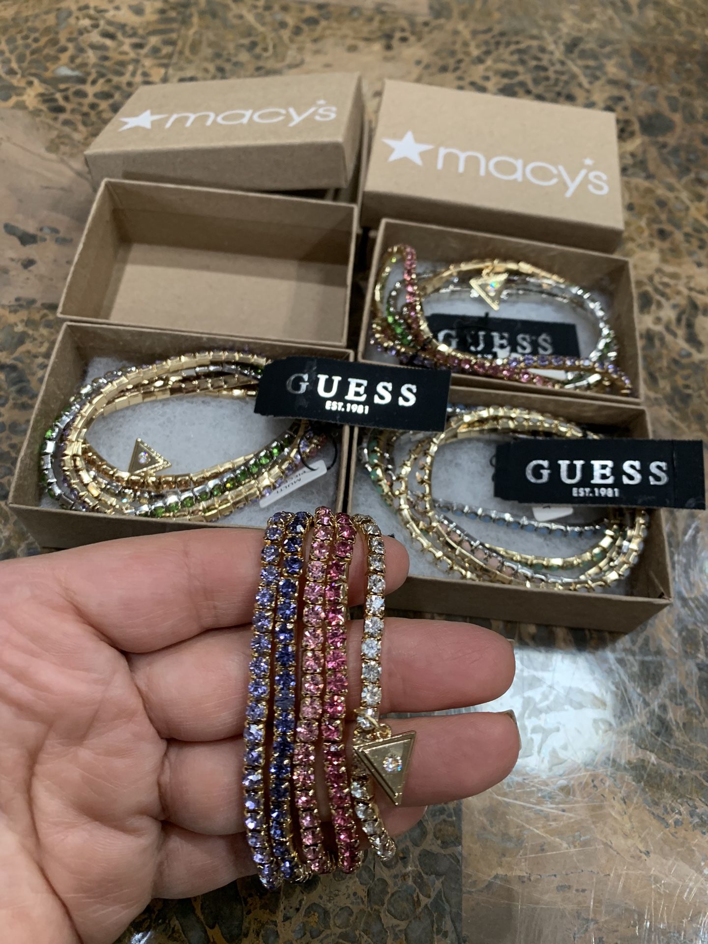 guess Bracelets