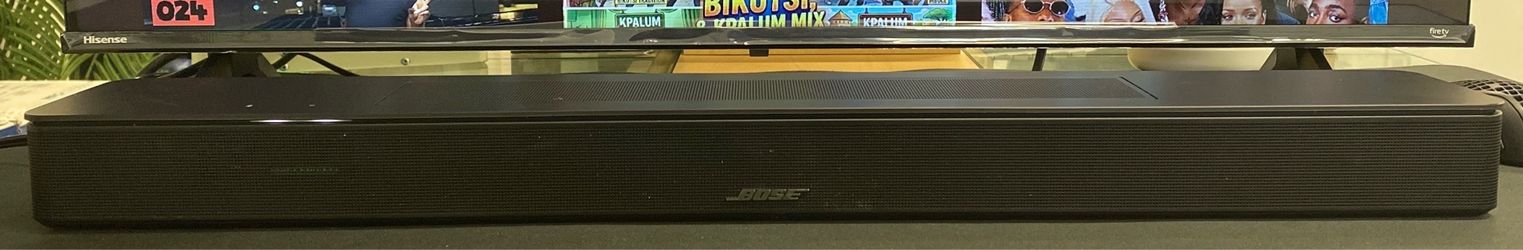 Bose Smart Soundbar 550 With Dolby Atmos Speaker