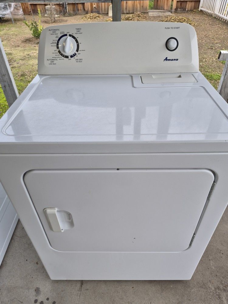 Amana Electric Dryer ( Delivery Available )