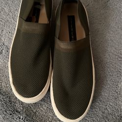 Woman shoes