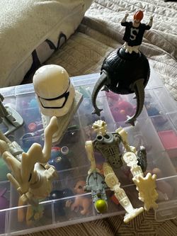 Syndrome wind up toy