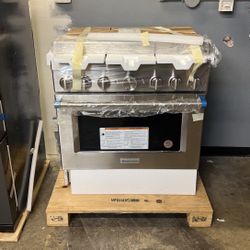 Kitchen Aid 36” Wide Built In Gas Stove 🔥