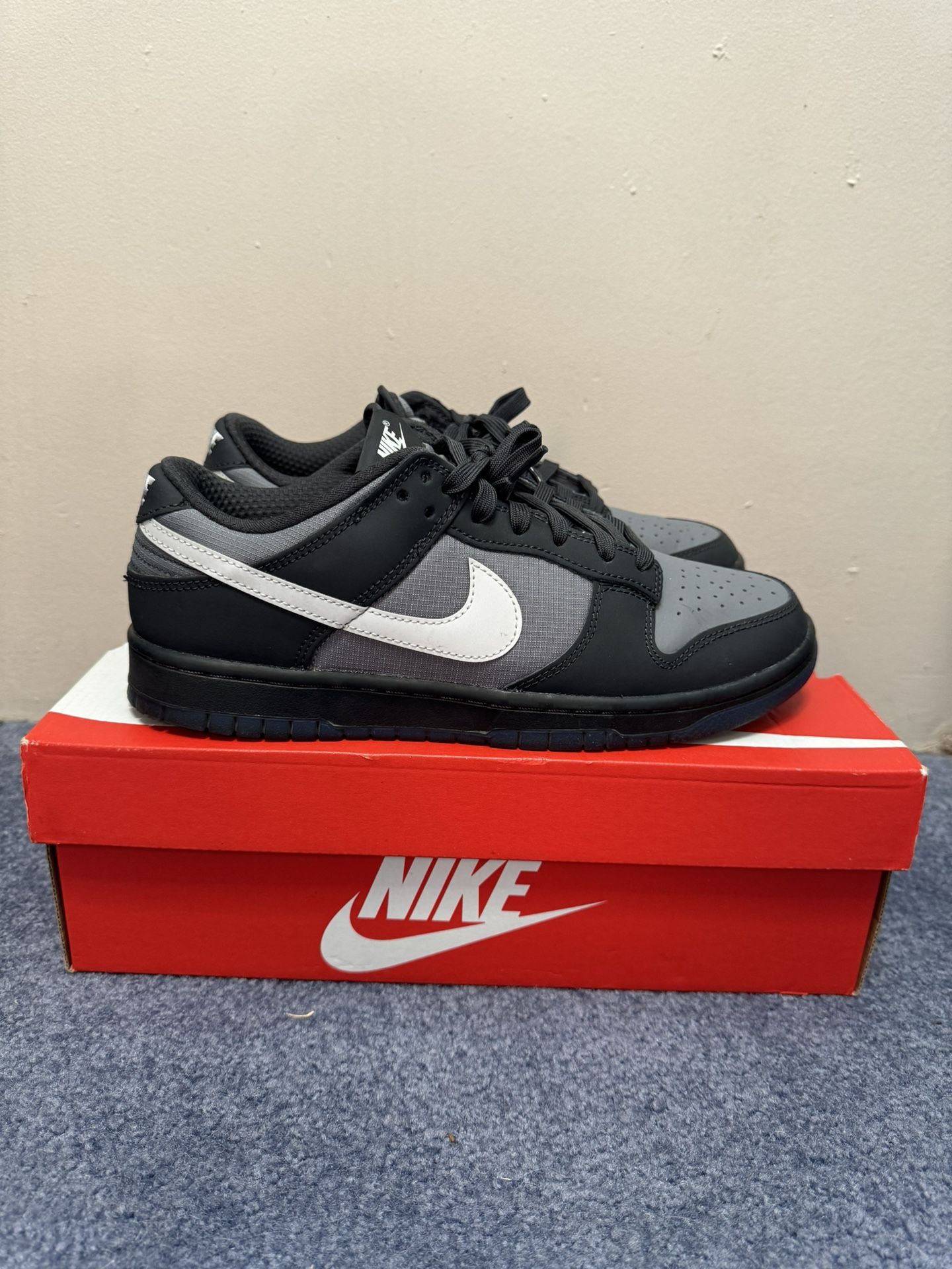 Nike Dunk Anthracite 