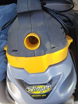 Stinger Wet Dry Vacuum