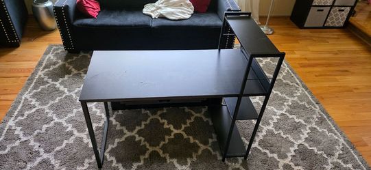 Small office desk