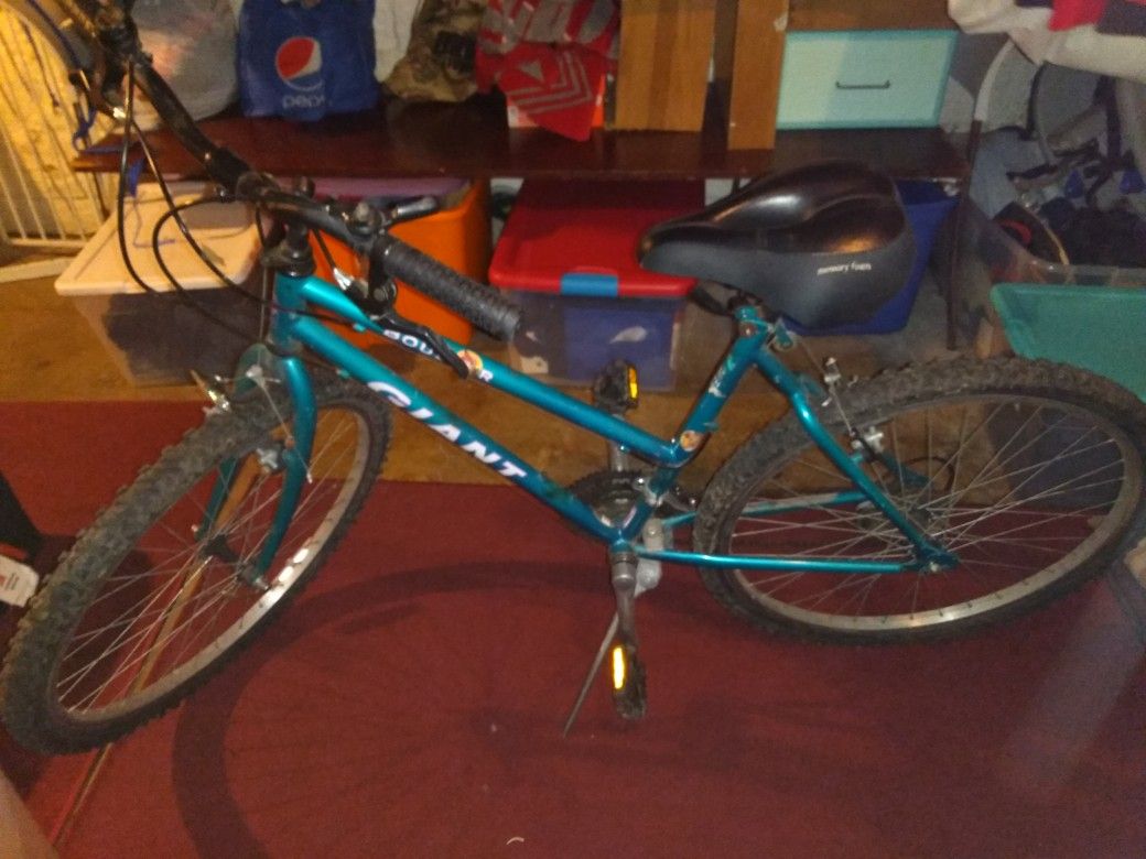 Its a giant mountain bike and its in good condition
