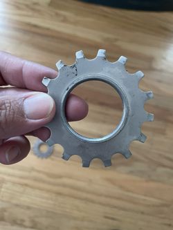 Shimano Single Speed Fixed Gear 16T Cog Silver Y10416120