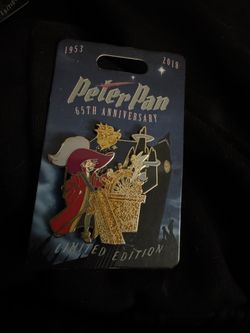 Disney 2018 Peter Pan As Captain Hook 65th Anniversary Tinkerbell 3D Pin LE 4000