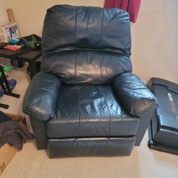 Navy Vinyl Recliner