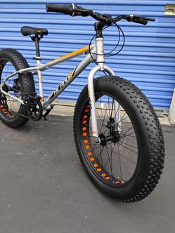 Bike new 24-in Wheels fully assembled and adjusted working perfectly
