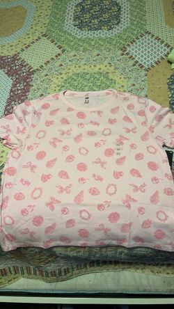 Women’s t-shirt