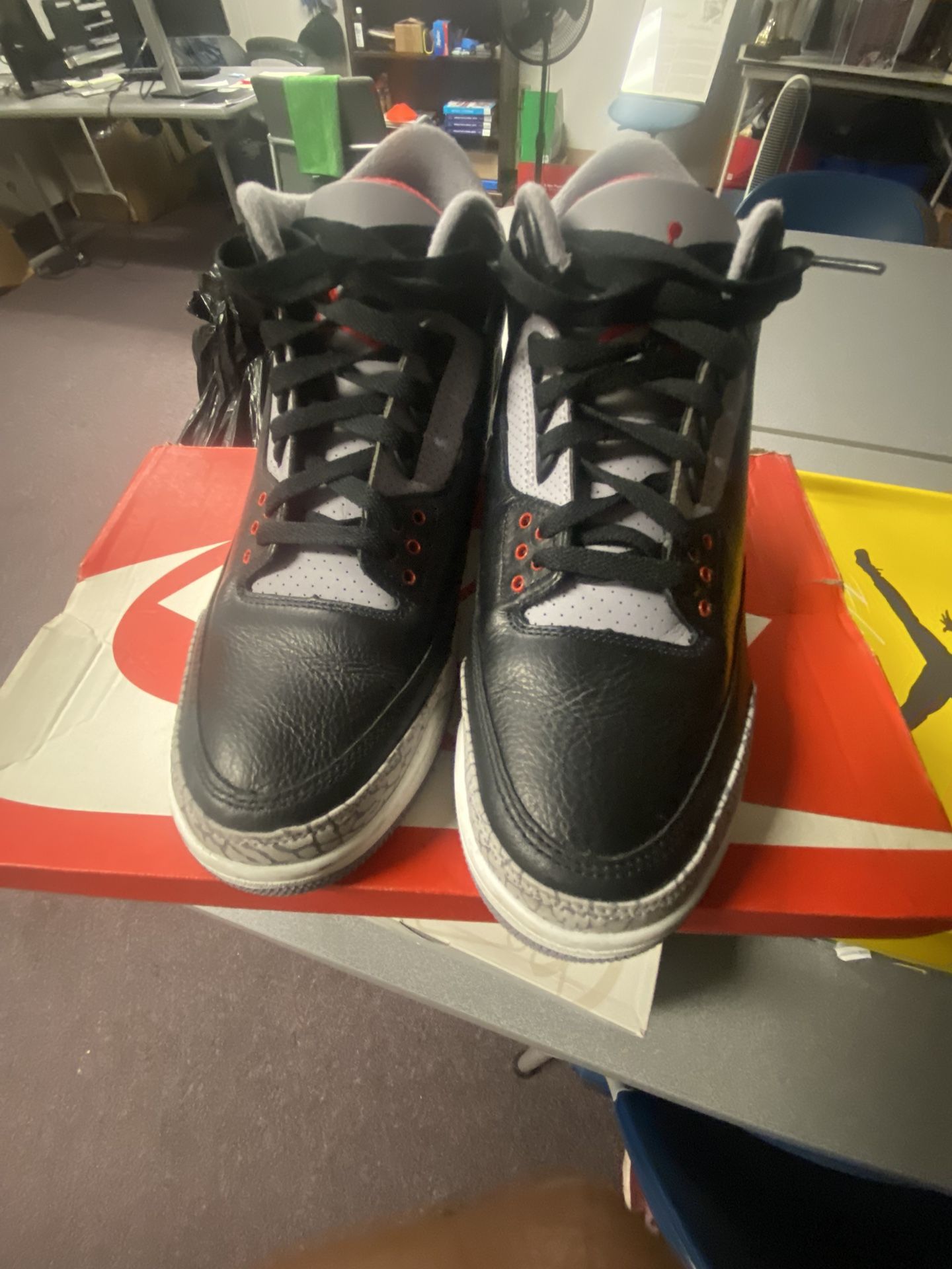 Jordan 3 Sz 11.5 Black Cement 