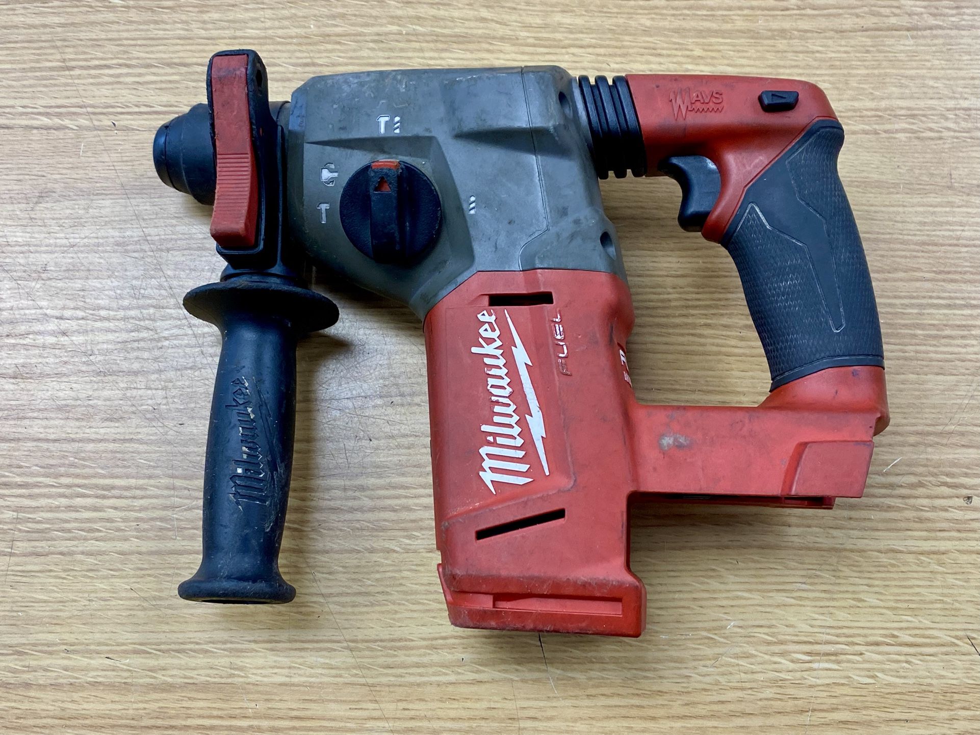 Milwaukee 2712 M18 FUEL 1" SDS Plus Rotary Hammer Tool Only