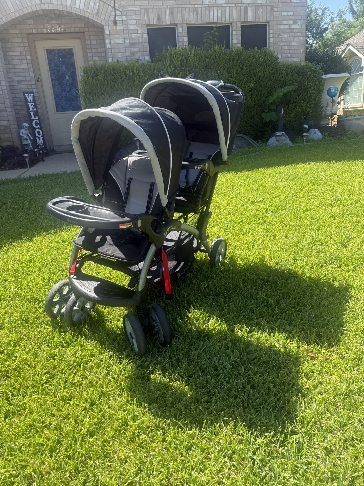 Like New Conditions Double Stroller PRIce Is Firm