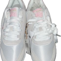 Reebok womens Classic Nylon Size 7 - Steely Fog/White