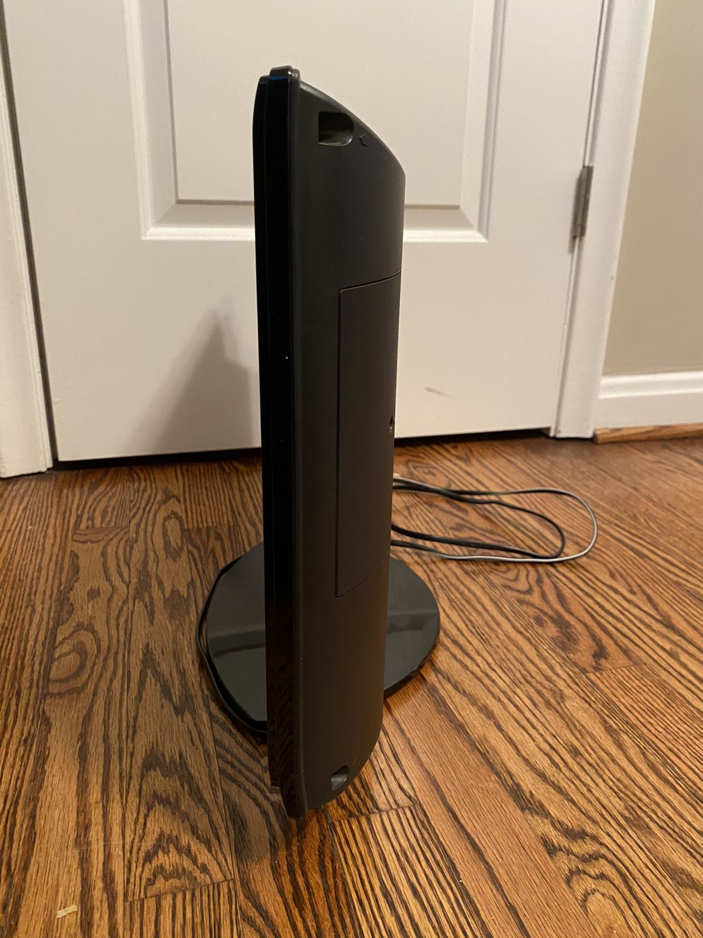 Sharp 22 inch Tv with built in DVD Player