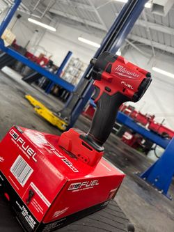 Milwaukee M18 Fuel 1/2 in. Cordless Brushless Impact Wrench Tool Only