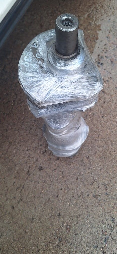 Reground  350 Chevrolet  Crankshaft, Ready To Install.  No Core Charge. Apache Junction Arizona 