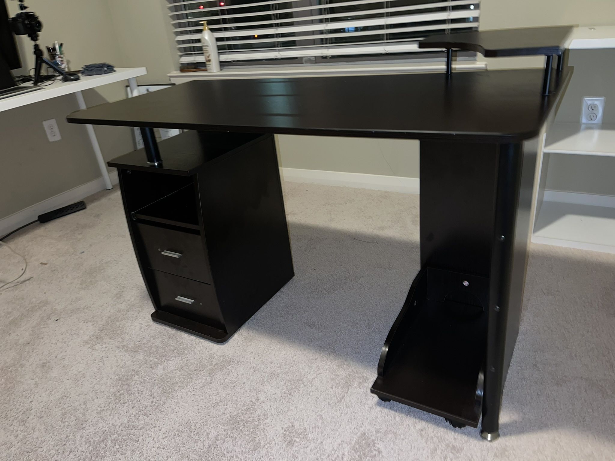 Office Desk