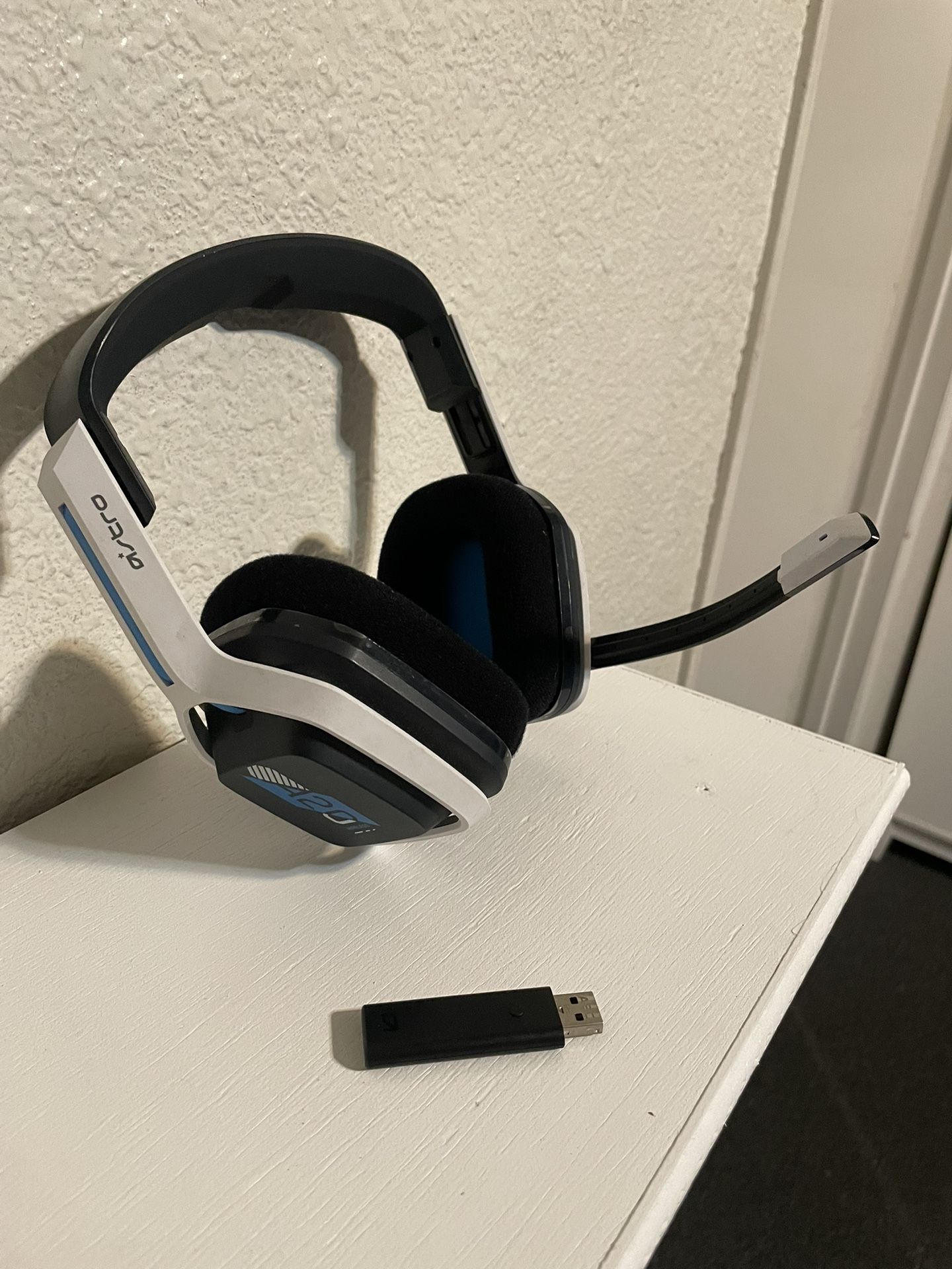 Astro 20 Wireless Headset
