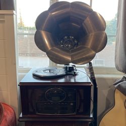 Vintage Turntable