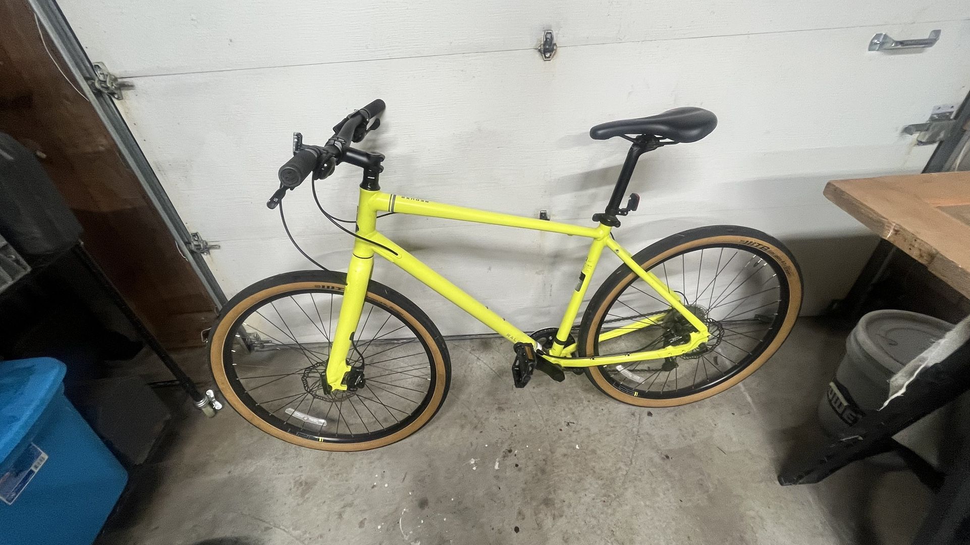 Raleigh Redux 2 Commuter