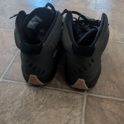 Jordan Neutral Olive Lift Off 