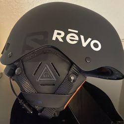 Salomon Ski Helmet
