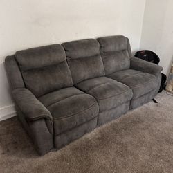 Recliners 