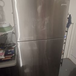frigidaire fridge 20 cu ft stainless steel 