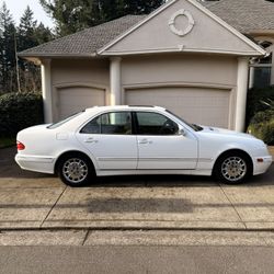 2001 Mercedes Benz E320 with a New Certified Mercedes Transmission 