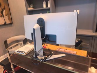 Alienware AW3423DW 34” Curved QD-OLED Ultrawide Gaming Monitor | Lunar White
