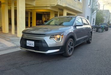 2026 kia niro Lx like new