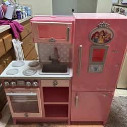 DISNEY PRINCESS KITCHEN