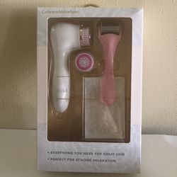 Catherine Malandrino Complete Facial Care Set