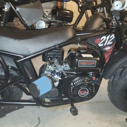 212 MEGA MOTO PRO W Predator 212. 