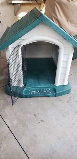 GREAT Indoors Or Outdoors Dog House