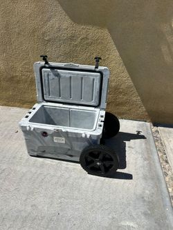 45L cooler and Camco 51798 Adjustable Cooler Cart Kit