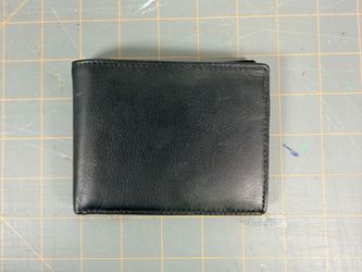 Pelle Studio Leather Classic Bifold Wallet, Black